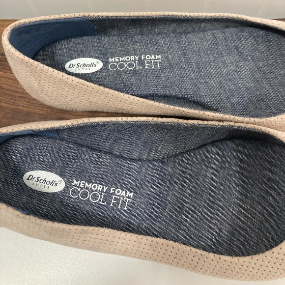 NWTs Dr. Scholls Suede Flats - Picture 5 of 6